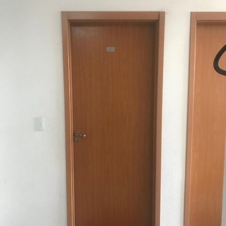 Apartamento Em Londrina Privado Com 2 Quartos De Casal Com Utensilios Garagem E Wifi Leilighet Eksteriør bilde