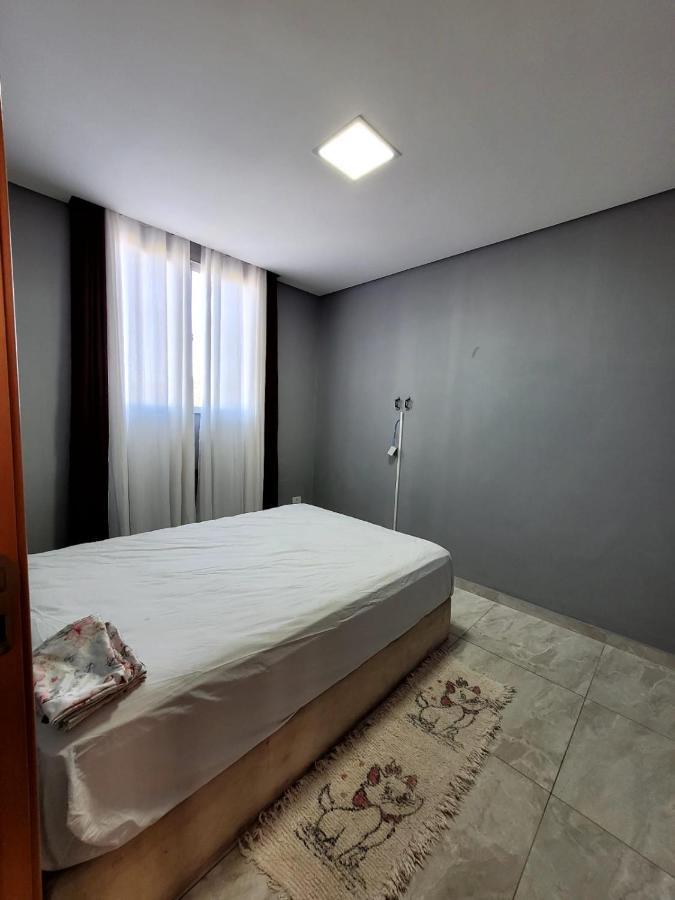 Apartamento Em Londrina Privado Com 2 Quartos De Casal Com Utensilios Garagem E Wifi Leilighet Eksteriør bilde